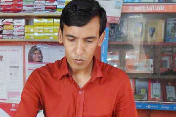 অবিশ্বাস্য : ৩ হাজার মোবাইল নম্বর মুখস্থ