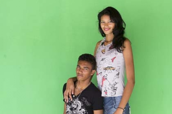 প্রেম মানে না ‘উঁচু-নিচু’ 