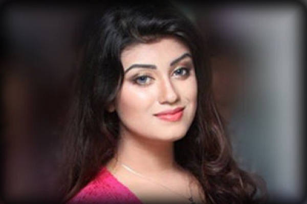 যে কারণে চটলেন ঢাকাই নায়িকা অমৃতা