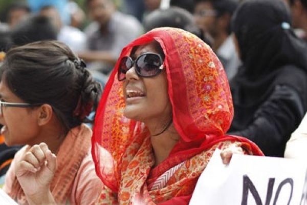 প্রধানমন্ত্রীর সঙ্গে দেখা করতে চায় আন্দোলনকারীরা