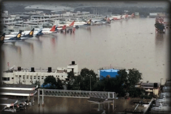 তামিলনাড়ুতে ভয়াবহ বন্যায় মৃত ২৫১