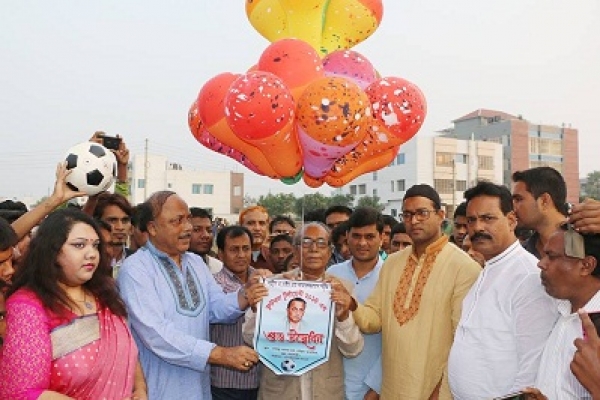 শহীদ কামরুজ্জামান স্মৃতি ফুটবল টুর্নামেন্ট অনুষ্ঠিত