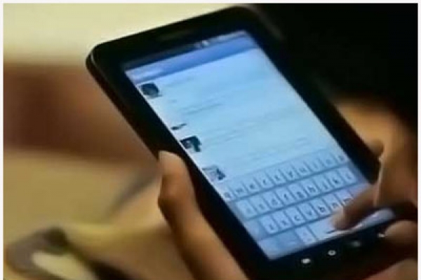 মোবাইল ফোন ‘হ্যাং’ করলে যা করবেন