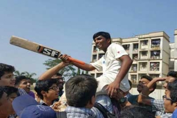  ১০০০ রানের রেকর্ড গড়ার পরের দিনই ক্রিকেট থেকে বিতাড়িত!