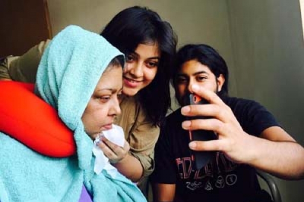 নিজের সন্তানকেও চিনতে পারছেন না দিতি