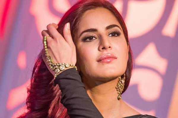 বিচ্ছেদের পর মেকআপের টিপস দিচ্ছেন ক্যাটরিনা