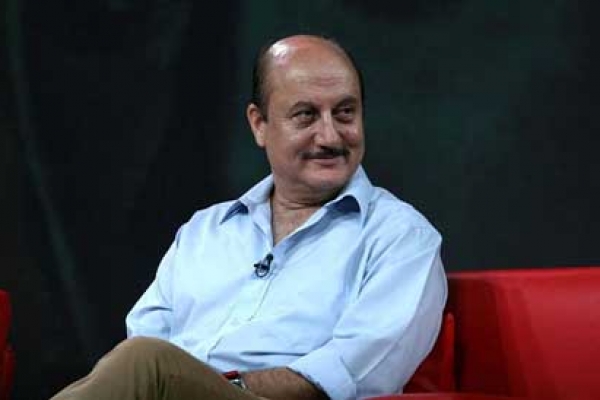 অনুপম খেরের ভিসা বাতিল করেছে পাকিস্তান!