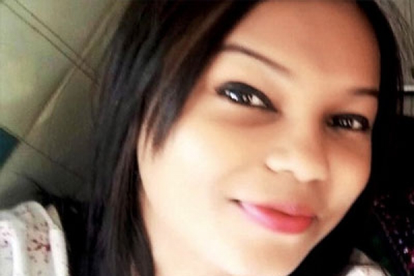 বলিউড অভিনেত্রীর রহস্যজনক মৃত্যু
