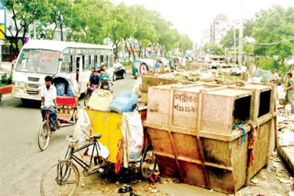 নাচ, গান, কবিতায় বিদায় নিচ্ছে রাজধানীর ময়লার স্তূপ?