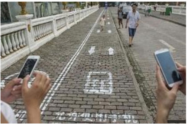 আর দুর্ঘটনা নয়, তৈরি হচ্ছে 'সেলফোন লেন'