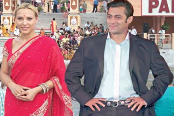 লুলিয়ার সাথে সময় কাটিয়ে ভক্তদের এ কি বললেন সালমান