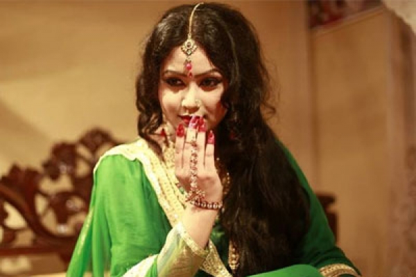 ভারতের আনন্দ বাজারে ঢাকার অভিনেত্রী ভাবনার বিয়ে!