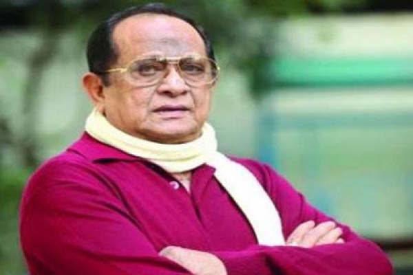 শরণার্থী হয়ে এসেছিলেন, হয়ে গেলেন নায়ক রাজ
