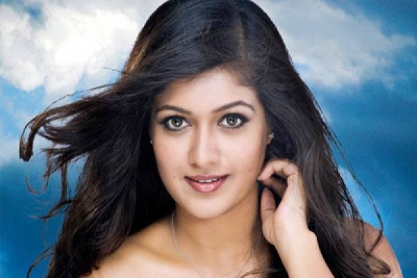 বিয়ের প্রতিশ্রুতি রক্ষা না করায় নায়িকার বিরুদ্ধে পুলিশে অভিযোগ