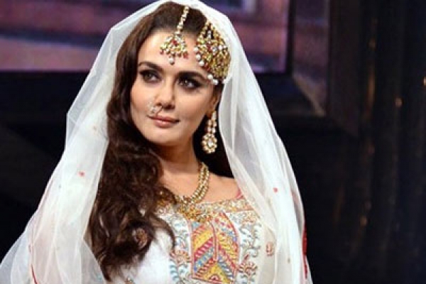 নিজের ইচ্ছেতে নয়, মায়ের অনুরোধে বিয়ে করেছেন প্রীতি?