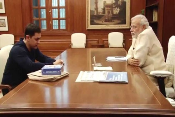 দেশ ছাড়ার বিষয় নিয়ে মোদিকে যা বললেন আমির