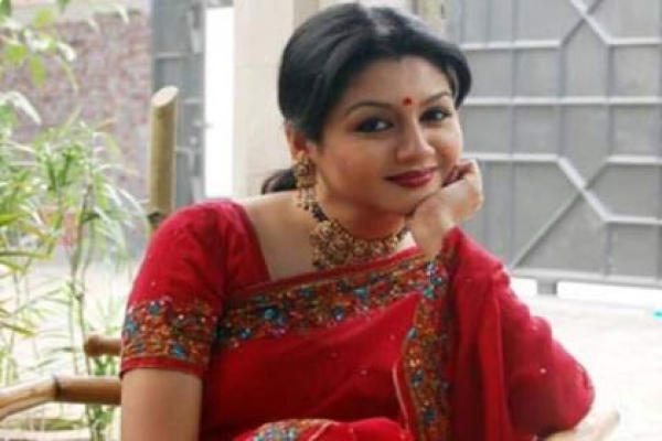 কলকাতায় বেশি উষ্ণতা অনুভব করি : জয়া