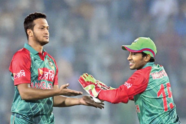 ক্রিকেট অস্ট্রেলিয়ার একাদশে বাংলাদেশি সাকিব-মুশফিক