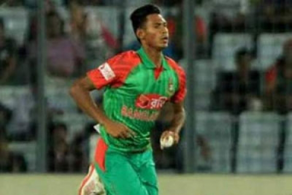 ‘ক্রিকেটার মুস্তাফিজের বাবা-মা চেয়েছিলেন সে ডাক্তার হোক’!