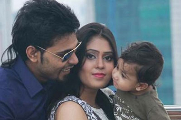 কেমন আছেন আরফিন রুমি ভেঙে যাওয়া সংসার নিয়ে?