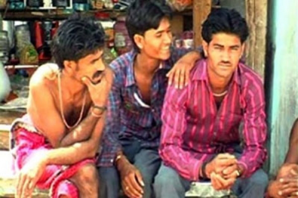 যে গ্রামের ছেলেদের কেউই বিয়ে করতে চায় না!