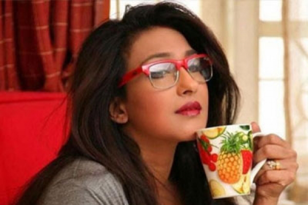 এবার ইংরেজি ছবিতে বাঙালি নায়িকা