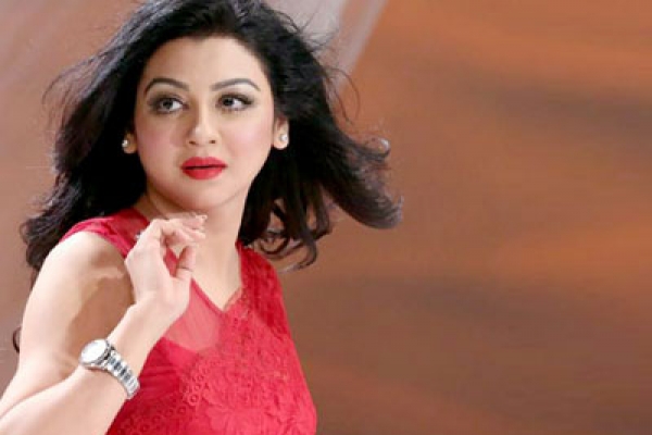ঢাকার জয়াকে নিয়ে যা লিখল কলকাতায়