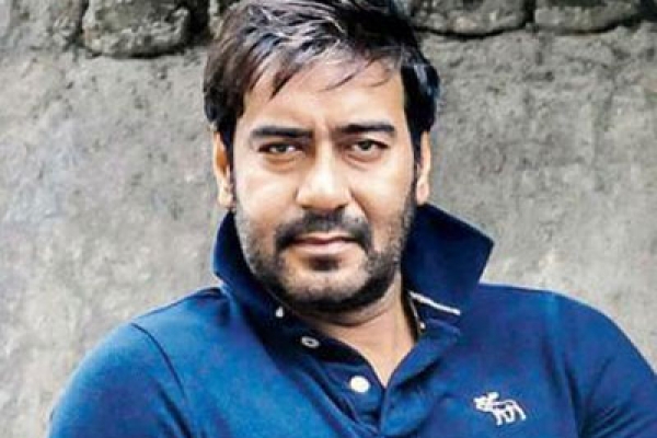 অমিতাভ-ঐশ্বরিয়ার পর এবার ফেঁসে গেলেন অজয়!