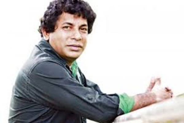 যে কারণে টিভি অভিনেতা হতে চায়নি মোশারফ করিম
