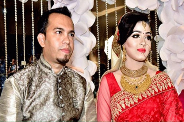 স্বামীকে পরিচয় করে দিয়ে সাংবাদিকদের যেসব কথা বললেন মাহি