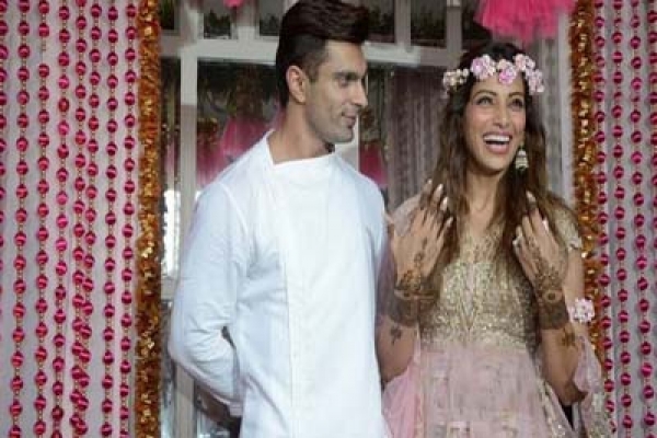 আগের বউ নিয়ে স্বামীর বিষয়ে যা বললেন বিপাশা