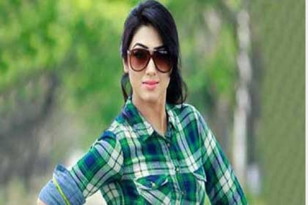 অপুর বিরুদ্ধে আইনি ব্যবস্থা নেবনে গুলজার