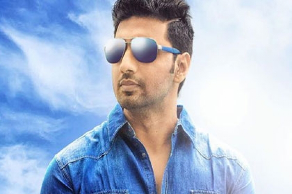 দুই সঙ্গীকে সঙ্গে নিয়ে থাইল্যান্ডে দেব!