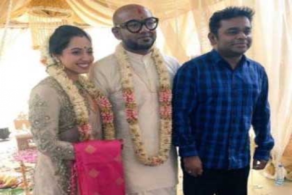 অবশেষে সাত পাকে গায়ক বেনি দয়াল