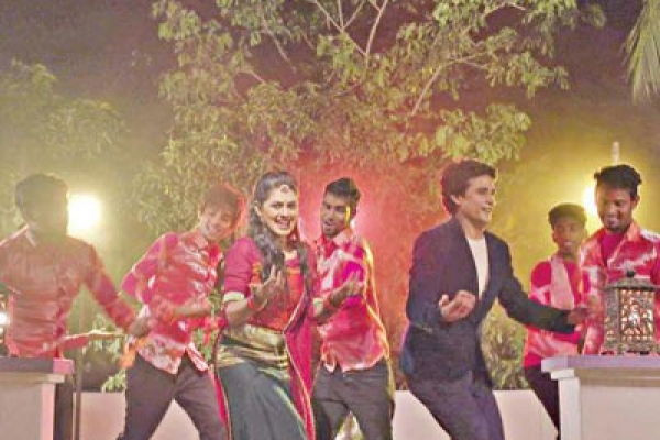 এবার আইটেমগার্ল তিশা