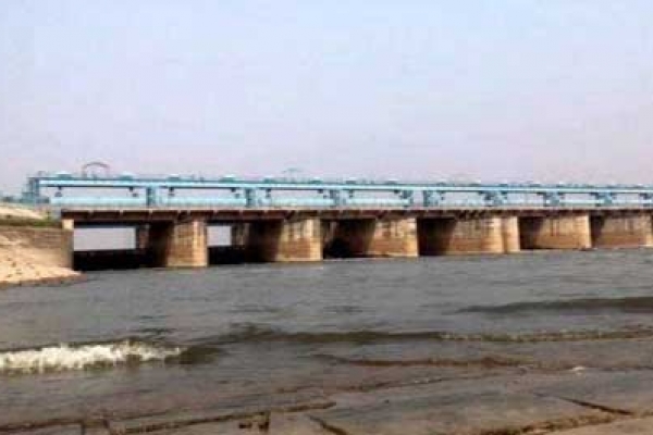 আবার মরণ-সেল্‌ফি! প্রাণ গেল সাত বন্ধুর