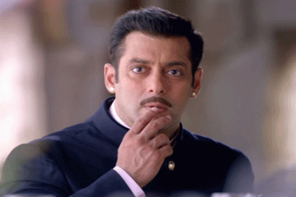 শেষ পর্যন্ত এও শোনা বাকি ছিল এই 'সুন্দরী'র মুখ থেকে!