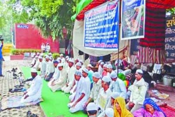 মন্দিরে প্রবেশে বাধা দেয়ায় ভারতে ২৫০ পরিবারের ইসলাম গ্রহণ