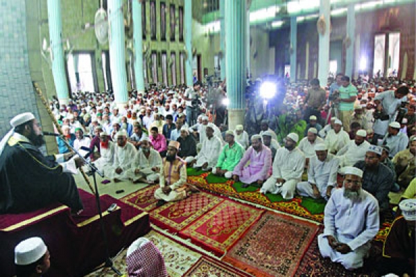 জুমার খুতবা পাঠিয়ে দেশের মসজিদগুলোকে অনুসরণ করতে বলেছে ইফা