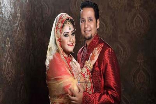 প্রেমিক মুনিরের সাথে লোপার বিয়ে