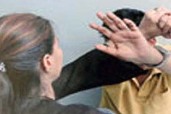 কোন দেশের নারীরা স্বামীকে পেটায় বেশি, জানেন?