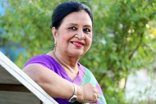  ৫০ বছর পর বান্ধবীকে খুঁজে পেলেন শবনম