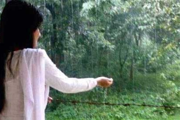 সম্পর্ক ভেঙে গেলে যে ৫টি জিনিস মেয়েদের মধ্যে ঘটে