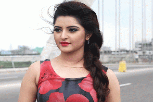 ঈদে মুক্তি পাচ্ছে পরীমনির ‘অ্যাকশন লেডি’
