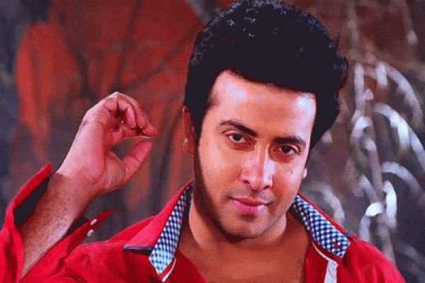 শাকিবের ৫০টি ছবি এবার ঈদে দেখতে পারবেন দর্শকেরা