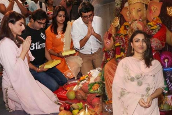 পুজা করতে গিয়ে সমালোচনার মুখে সোহা আলি খান