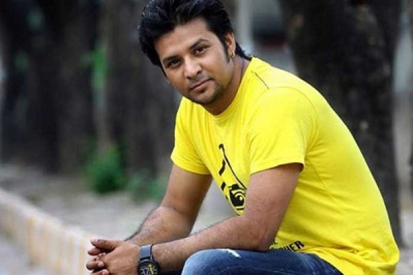 বলিউডের ছবিতে অভিনয় করতে ঢাকা ছাড়ছেন নিরব
