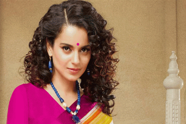 আবার সেই পুরনো বিতর্ক উসকে দিলেন কঙ্গনা