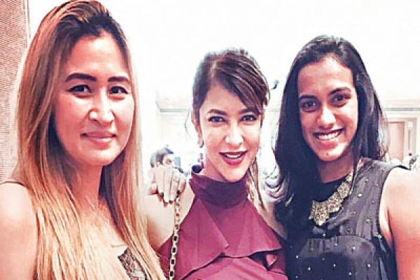 তামিল ছবির মহরত হচ্ছে ‘লাকি গার্ল’ সিন্ধুর হাতে