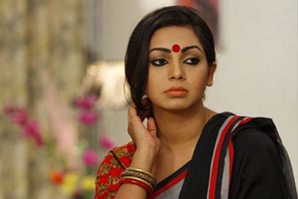 প্রভার ‘হঠাৎ দুঃসময়’